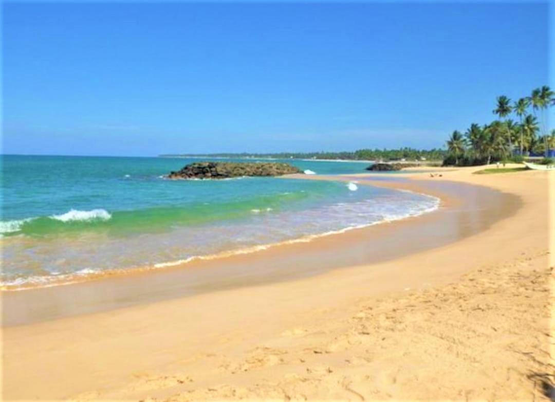 Sea Shell Villa Hikkaduwa 2 Separate Cabanas Ocean Front Villa Ngoại thất bức ảnh