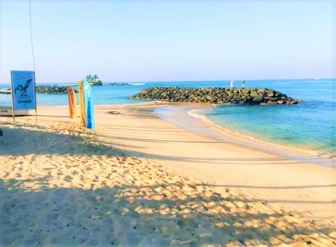 Sea Shell Villa Hikkaduwa 2 Separate Cabanas Ocean Front Villa Ngoại thất bức ảnh