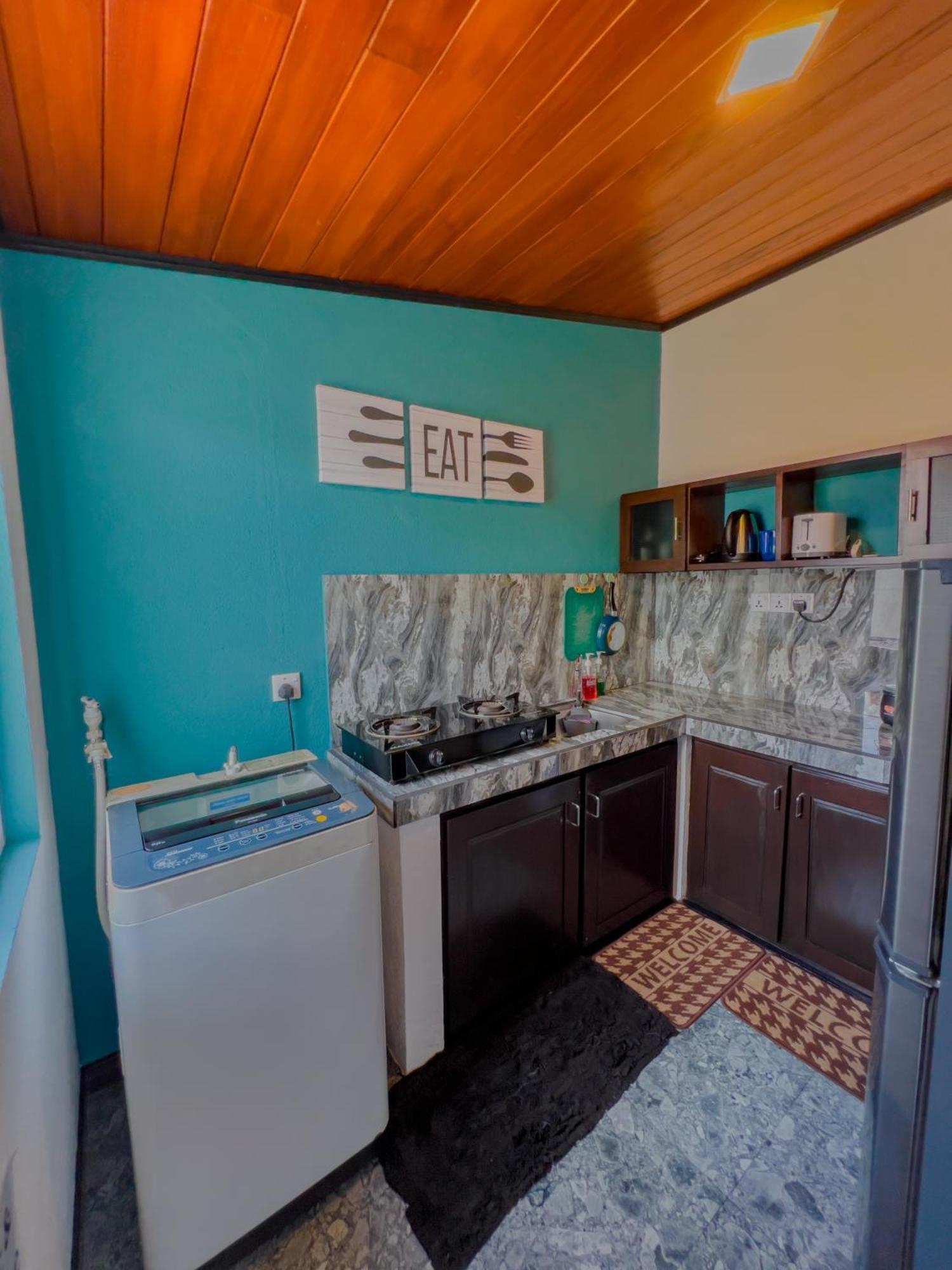 Sea Shell Villa Hikkaduwa 2 Separate Cabanas Ocean Front Villa Ngoại thất bức ảnh